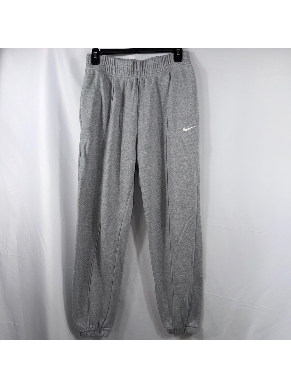 Nike Women’s Small Gray Fleece Jogger Sweatpants